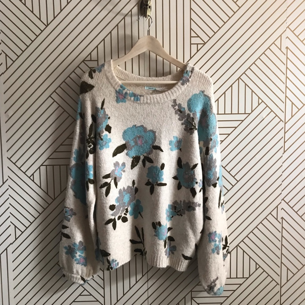 NWT UO kimchi blue floral balloon sleeve sweater